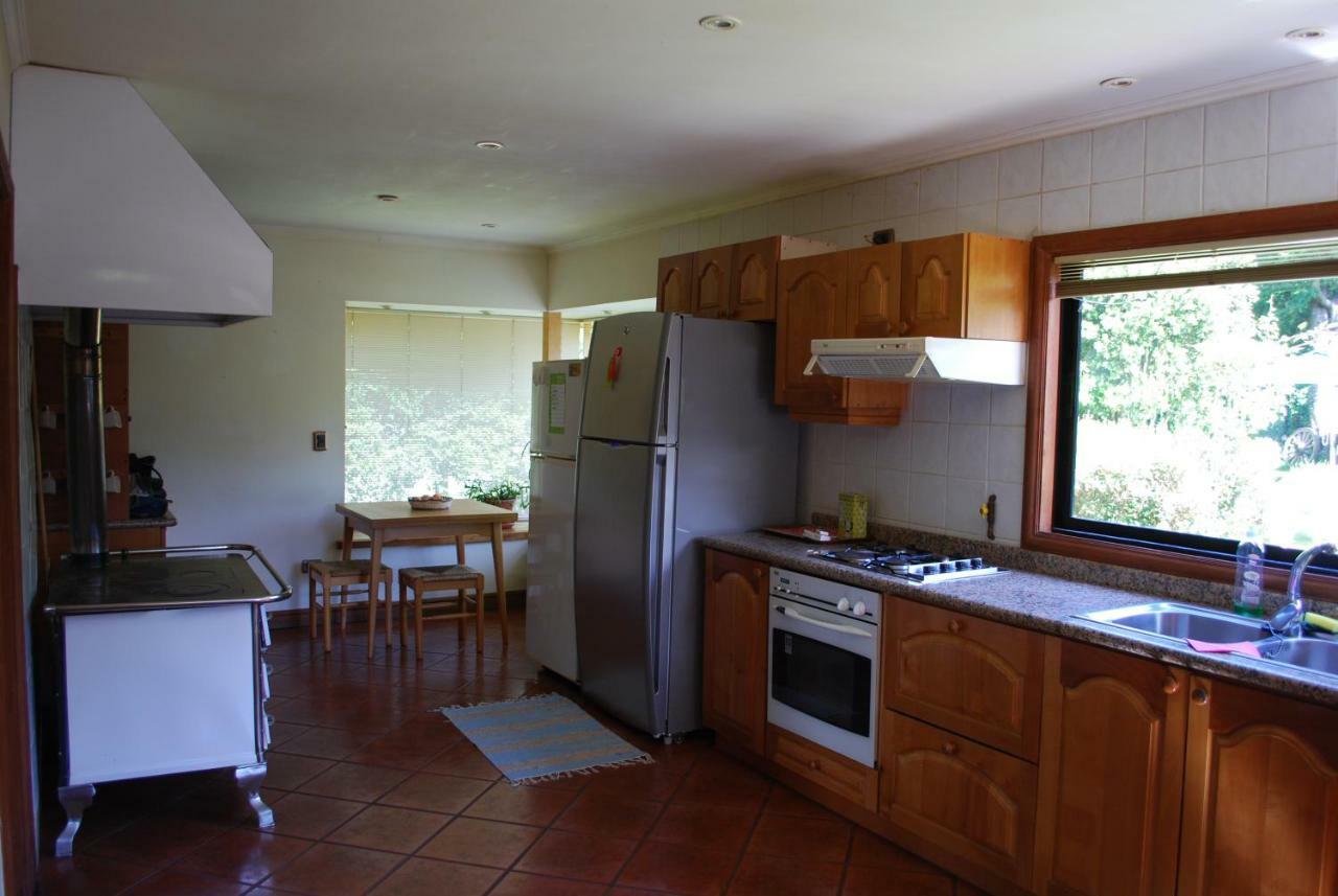 Frontera Pucon Hostel B&B Eksteriør billede