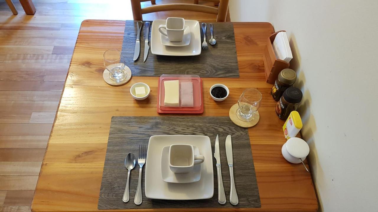 Frontera Pucon Hostel B&B Eksteriør billede